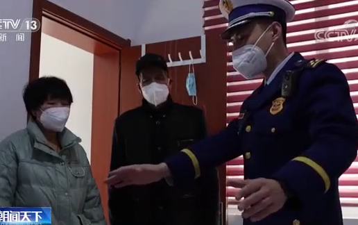【朝聞天下】關(guān)注冬季消防安全：電熱毯長時(shí)間通電現(xiàn)象在多地普遍存在
